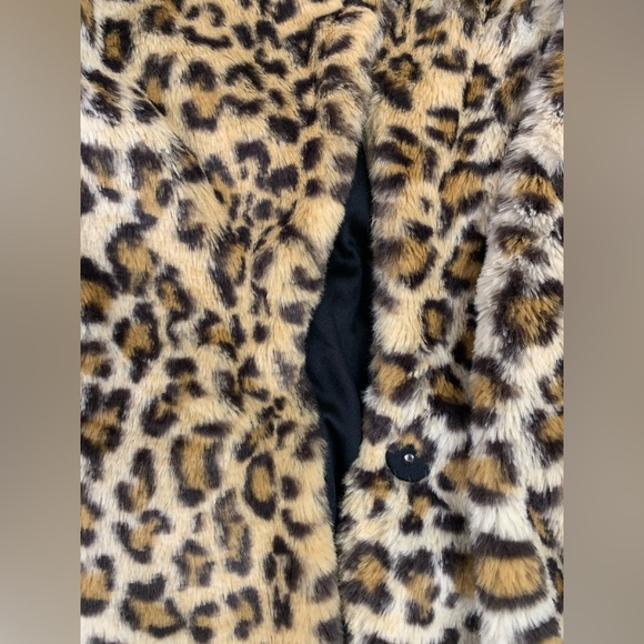 Aakaa Leopard Jacket - Picture 3 of 6